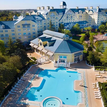 Disney Newport Bay Club-3